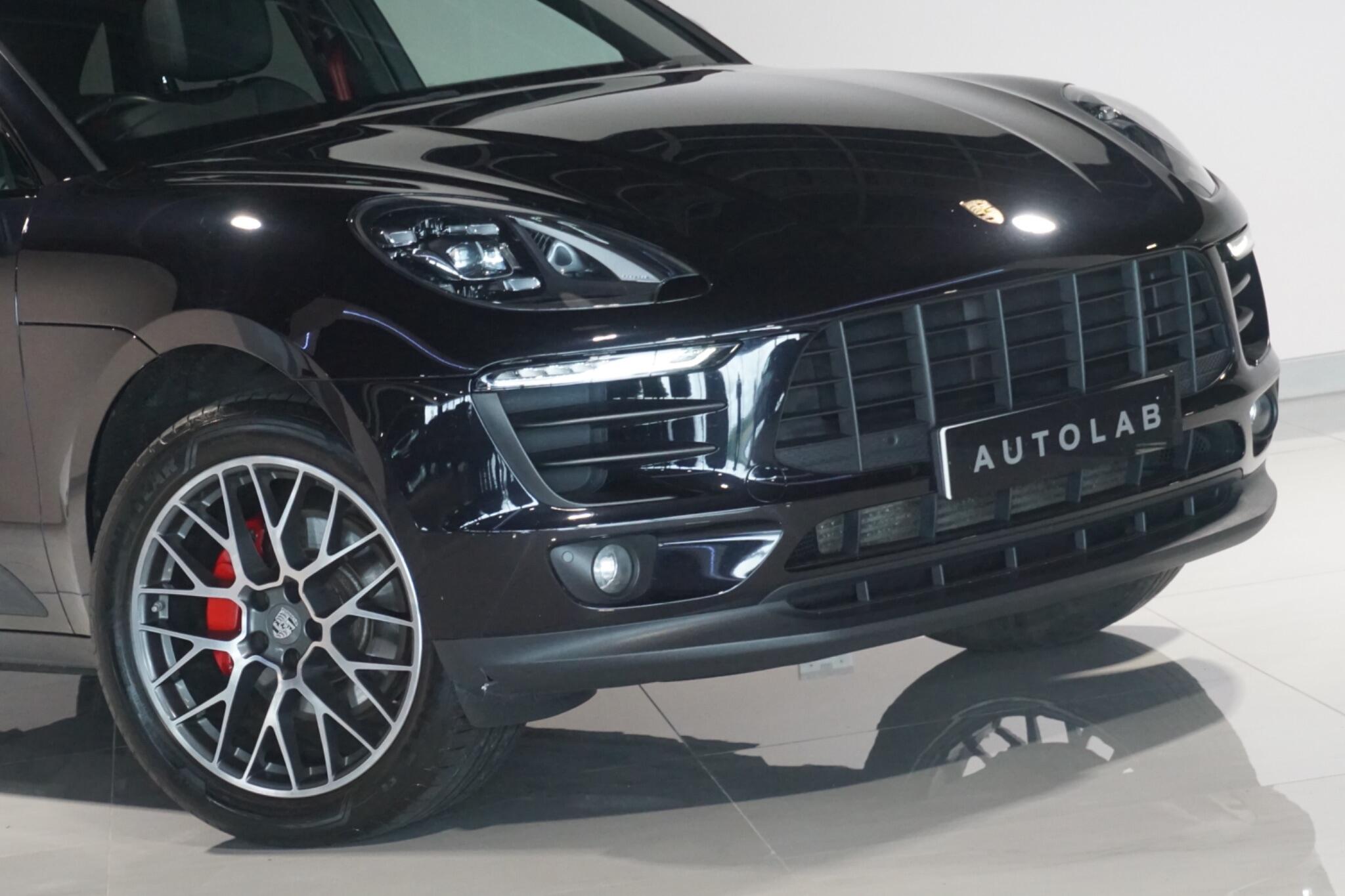 Porsche Macan 2.0T SUV 5dr Petrol PDK 4WD Euro 6 (s/s) (252 ps)